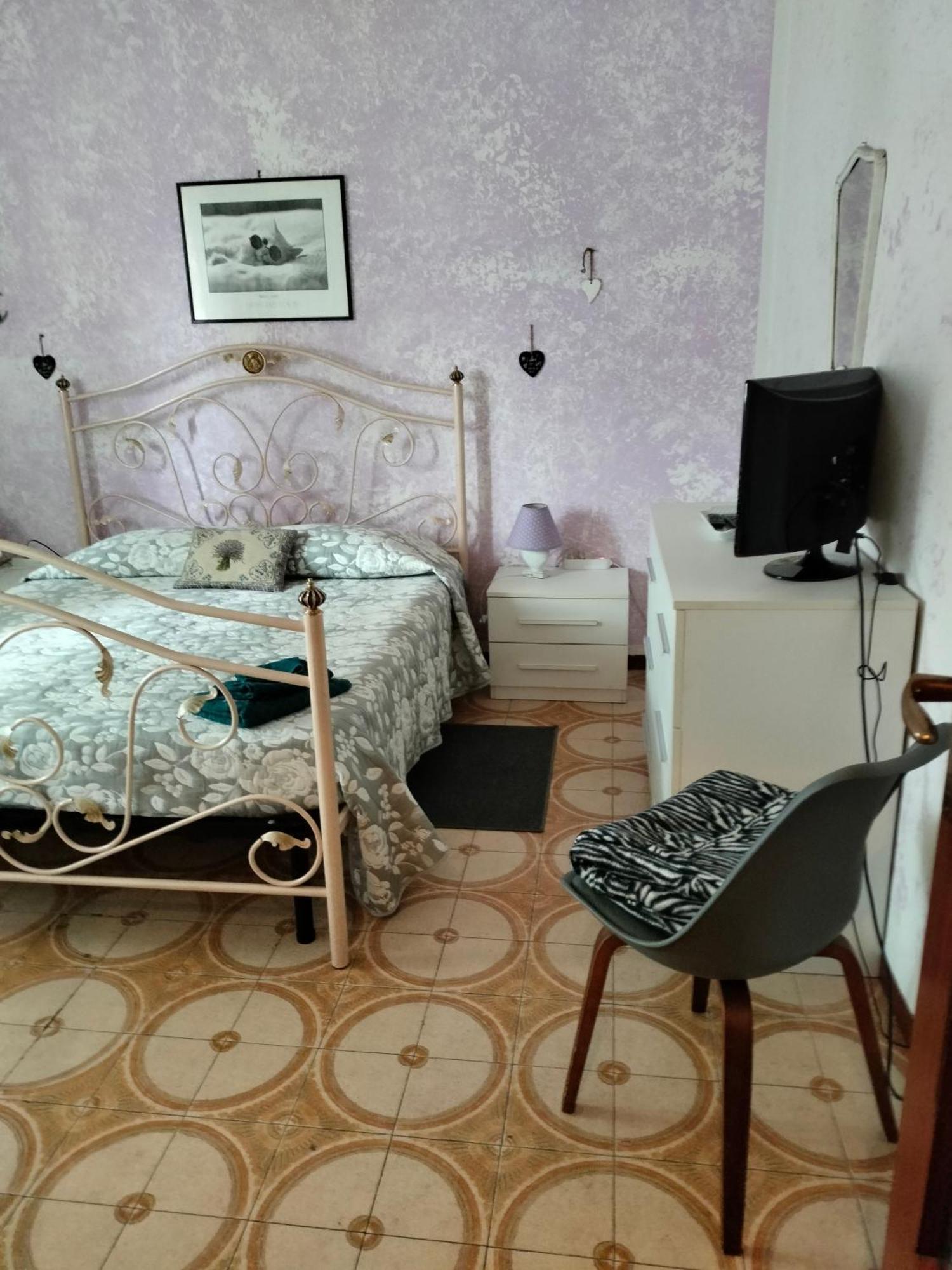 Yellow Submarine Freeparking Petfriendly Rapallo Bagian luar foto
